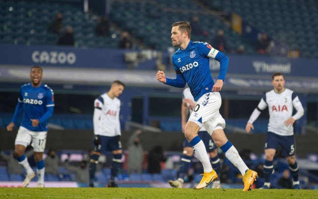 其作用至关 其作用至关